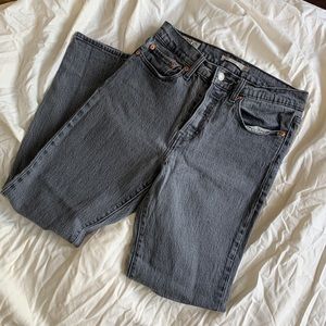 Levi’s Wedgie Straight Jean